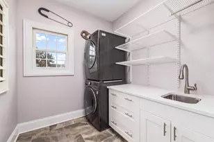 1341 Brophy Ave, Park Ridge, IL 60068 - Photo 21