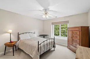 141 W Tam O Shanter Dr, Crete, IL 60417 - Photo 17