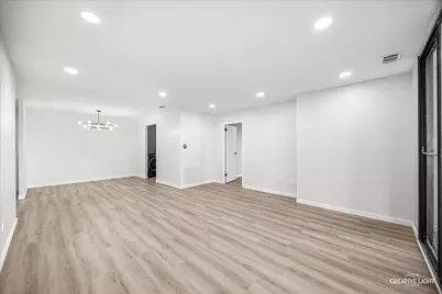 111 Acacia Drive #101, Indian Head Park, IL 60525 - Photo 5