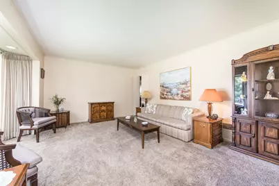 1808 Linden Street, Des Plaines, IL 60018 - Photo 3