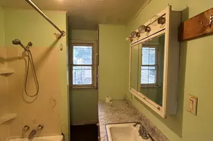 203 Whittier St, Georgetown, IL 61846 - Photo 15