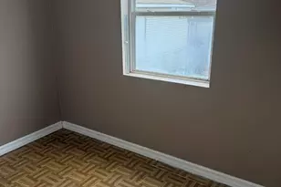 1745 E 84th Pl, Chicago, IL 60617 - Photo 7