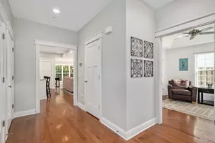 109 Grove Ave, Glen Ellyn, IL 60137 - Photo 7