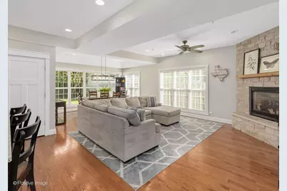 109 Grove Avenue, Glen Ellyn, IL 60137 - Photo 9