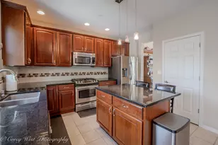 2872 Dartmouth Ln, West Dundee, IL 60118 - Photo 15