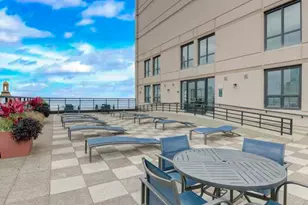 401 E Ontario St, Chicago, IL 60611 - Photo 45