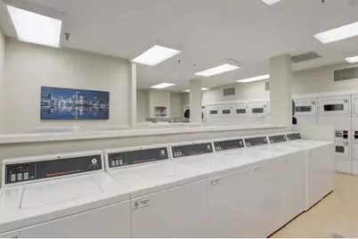 401 E Ontario Street #1609, Chicago, IL 60611 - Photo 47