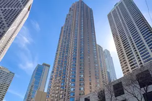 401 E Ontario St, Chicago, IL 60611 - Photo 3