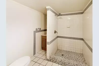 5753 W Giddings Street, Chicago, IL 60630 - Photo 33