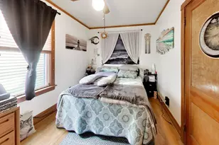 5753 W Giddings St, Chicago, IL 60630 - Photo 21