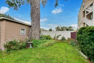 5753 W Giddings Street, Chicago, IL 60630 - Photo 41