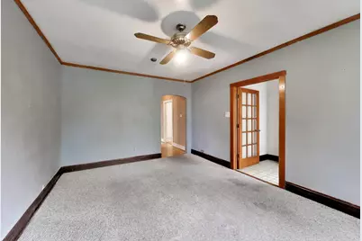 5753 W Giddings Street, Chicago, IL 60630 - Photo 7