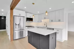 7906 W 98th St, Hickory Hills, IL 60457 - Photo 15