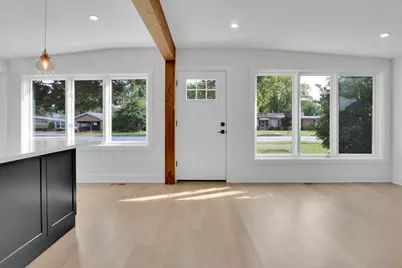 7906 W 98th Street, Hickory Hills, IL 60457 - Photo 7