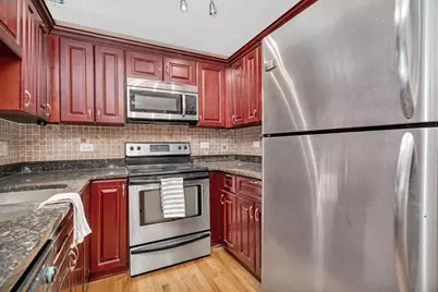10214 S 84th Terrace #312, Palos Hills, IL 60465 - Photo 5