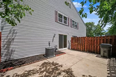 1801 Jamestown Circle, Hoffman Estates, IL 60169 - Photo 13