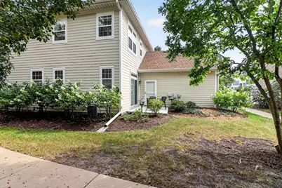 611 Dunhill Lane, Carol Stream, IL 60188 - Photo 21
