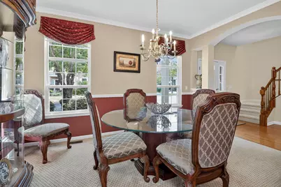 611 Dunhill Lane, Carol Stream, IL 60188 - Photo 11