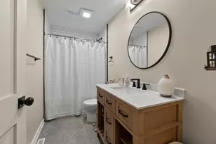 17803 Dogwood Ln, Hazel Crest, IL 60429 - Photo 15