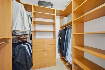 1560 N Sandburg Terrace #507J, Chicago, IL 60610 - Photo 7