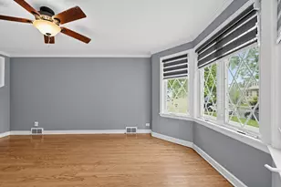 5647 S Keeler Ave, Chicago, IL 60629 - Photo 7