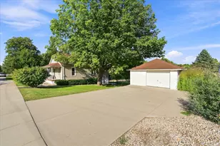 123 N Milwaukee St, Mark, IL 61340 - Photo 3