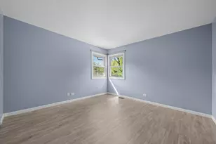 1028 Idlewild Dr, Round Lake Beach, IL 60073 - Photo 15