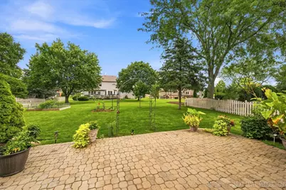2513 Briarwood Court, Aurora, IL 60506 - Photo 31