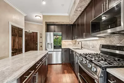 600 N Kingsbury Street #101, Chicago, IL 60654 - Photo 13