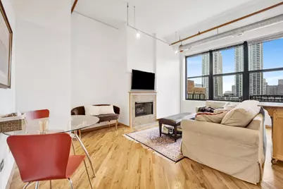 226 N Clinton Street #723, Chicago, IL 60661 - Photo 3