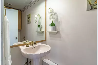 171 Saratoga Court, Vernon Hills, IL 60061 - Photo 13