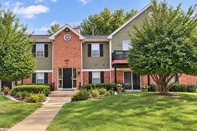 1517 Raymond Drive #103, Naperville, IL 60563 - Photo 1