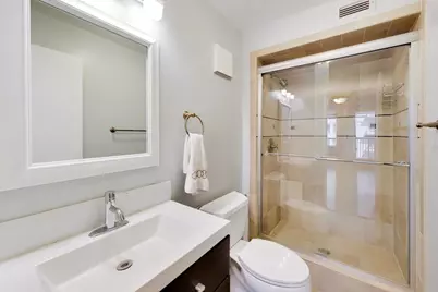 201 E Chestnut Street #14A, Chicago, IL 60611 - Photo 15