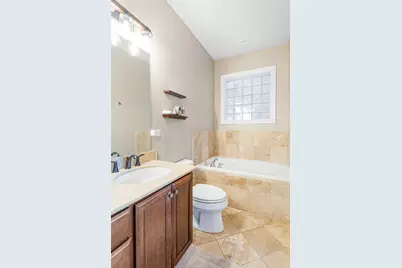 2248 W Foster Avenue #3, Chicago, IL 60625 - Photo 19