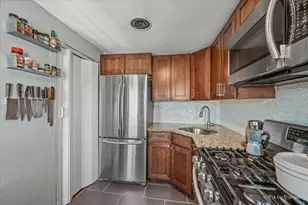 5942 W Thorndale Ave, Chicago, IL 60646 - Photo 21