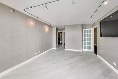 10 E Ontario Street #5001-02, Chicago, IL 60611 - Photo 19