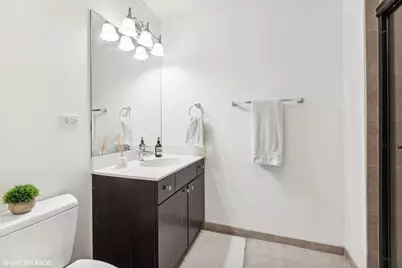 235 W Van Buren Street #4219, Chicago, IL 60607 - Photo 11