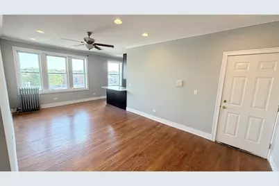 3153 W Augusta Boulevard #3A, Chicago, IL 60622 - Photo 3
