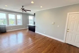 3153 W Augusta Blvd, Chicago, IL 60622 - Photo 3