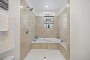 2020 W Pierce Ave, Chicago, IL 60622 - Photo 15