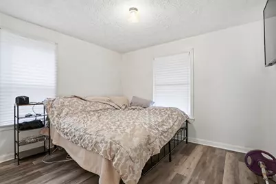 10941 S Avenue C, Chicago, IL 60617 - Photo 7