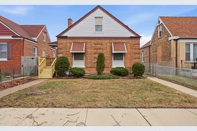 10941 S Avenue C, Chicago, IL 60617 - Photo 3
