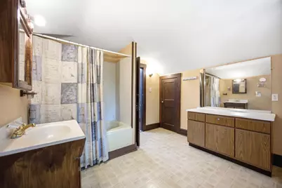 1725 Dave Court, Rockford, IL 61104 - Photo 21