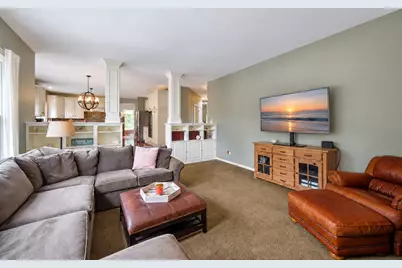 2030 Tunbridge Trail, Algonquin, IL 60102 - Photo 25