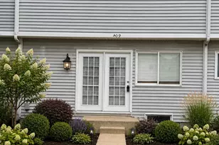 409 Providence Ct, Bolingbrook, IL 60440 - Photo 3