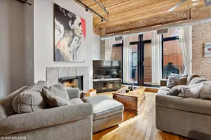 1670 N Claremont Ave, Chicago, IL 60647 - Photo 5