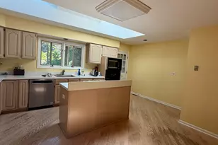 1415 Burr Oak Dr, Glenview, IL 60025 - Photo 9