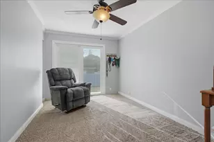 3 Cottonwood St, Bloomington, IL 61701 - Photo 11