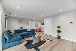 7109 N Western Ave, Chicago, IL 60645 - Photo 3