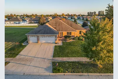 1048 Windfield Drive, Manteno, IL 60950 - Photo 41